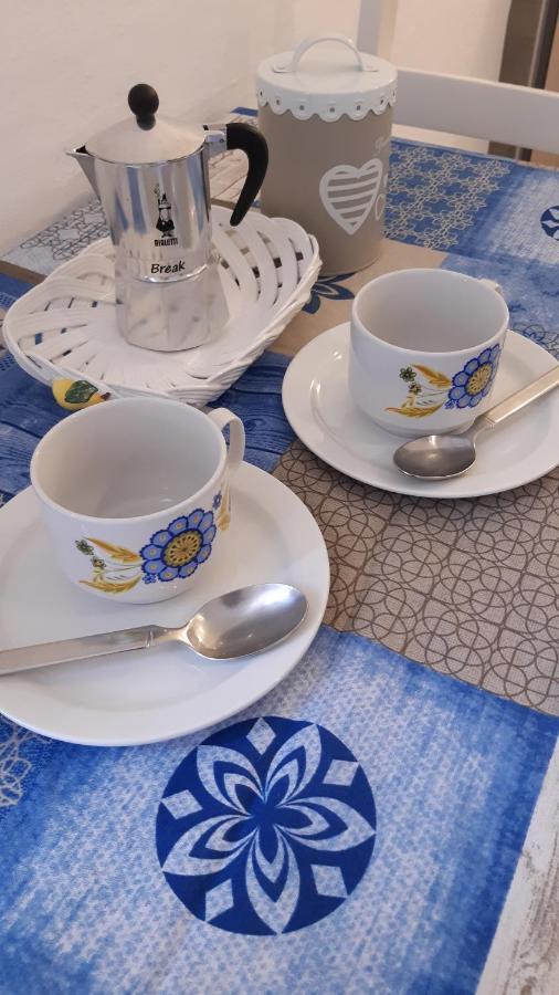 On The Road Bed and Breakfast Telti Exterior foto